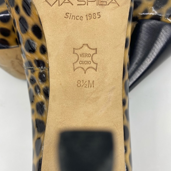 💕SALE💕Via Spiga Patten Leather Animal Print Heel - Picture 6 of 10